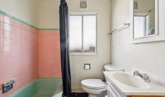 3241 Briggs Ave, Alameda, CA 94501