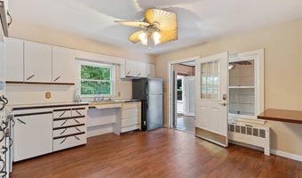 111 White Pkwy, North Smithfield, RI 02896
