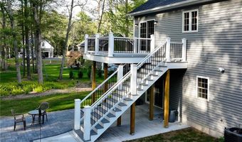 295 Hopkins Hollow Rd, Coventry, RI 02827