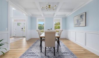 35 Beech Crest Rd, East Greenwich, RI 02818