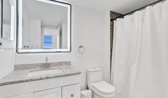 20379 W Country Club Dr 1440, Aventura, FL 33180