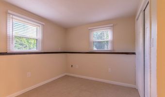123 Mallard Cir, Agawam, MA 01001