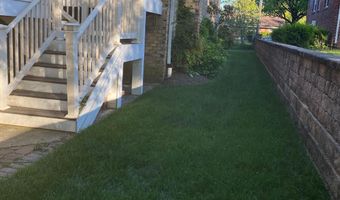 2138 PATRICK HENRY Dr, Arlington, VA 22205