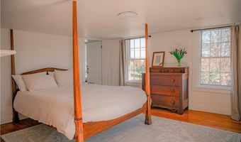 127 Willow Ave, Little Compton, RI 02837