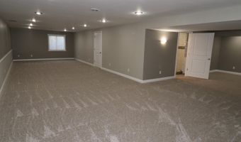 381 Woodside Ct, Batesville, IN 47006