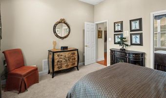 9 Spring Lake Ct, Barnegat, NJ 08005