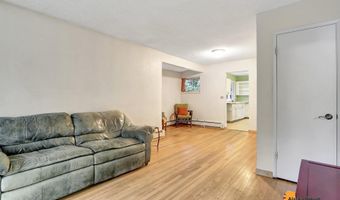 730 Dogwood St, Anchorage, AK 99501