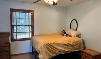 208 MONTCLAIR Ct, Hagerstown, MD 21742