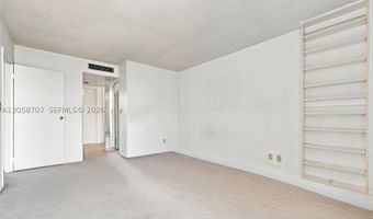 3401 N Country Club Dr 804, Aventura, FL 33180