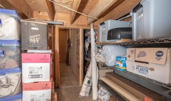 364 E 1600 Rd, Baldwin City, KS 66006