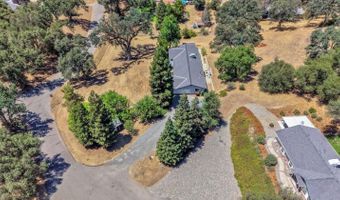41820 Dillon Cir, Ahwahnee, CA 93601