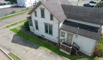371 S 5TH St, Coos Bay, OR 97420