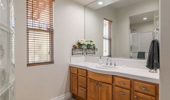 3863 Flowerwood Ln, Fallbrook, CA 92028