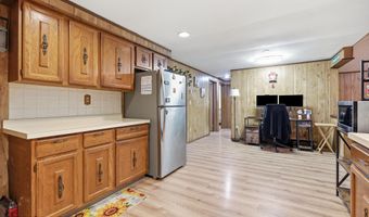 12 Highpoint Dr, Albrightsville, PA 18210