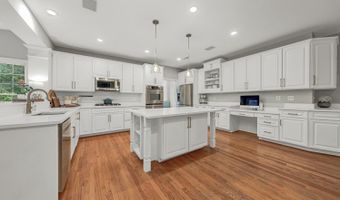 43079 LAGO GALLERIE Ct, Ashburn, VA 20148