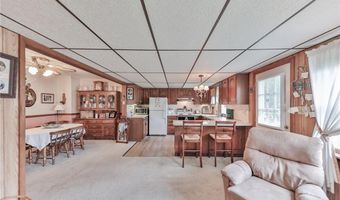 2883 South St, Allentown, PA 18103