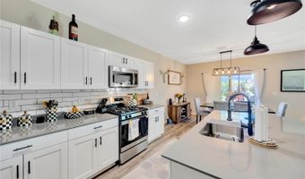 5532 SUMMER SUNSET Dr, Apollo Beach, FL 33572