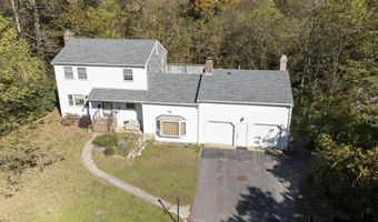 92 Maushop Ave, Barnstable, MA 02630