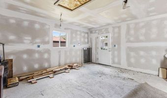 210 S Avis St, Absarokee, MT 59001