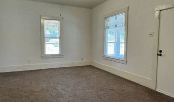 816 4th St, Alva, OK 73717