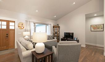 955 Reardon Ln, Alberton, MT 59820