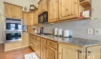 1801 E 3900 N, Buhl, ID 83316