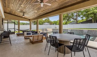 404 BARCLAY Ave, Altamonte Springs, FL 32701