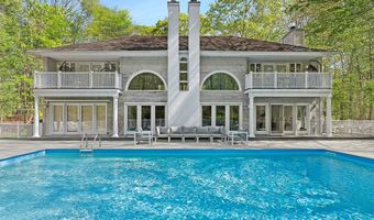 7 La Foret Ln, Amagansett, NY 11930