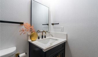 31 Jade Cir, Las Vegas, NV 89106