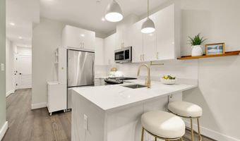 1120 PENN St NE 2, Washington, DC 20002