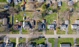 2094 Allan St, Adrian, MI 49221