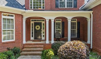 1050 Chestnut Glen Dr, Athens, GA 30606