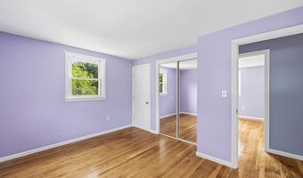 6 Valerie Ave, Billerica, MA 01821