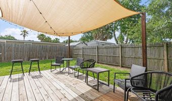 325 SARGO Rd, Atlantic Beach, FL 32233