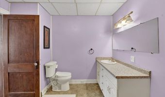 804 Woodworth Ave, Alma, MI 48801