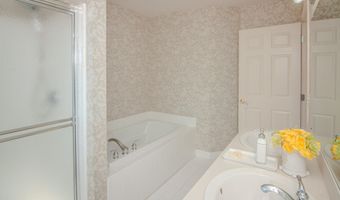 1848 Harley Dr, Ann Arbor, MI 48103
