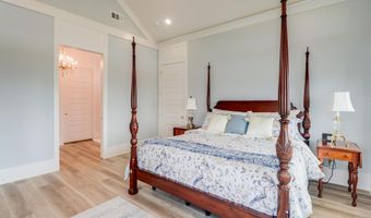 6180 S Beach Blvd, Bay St. Louis, MS 39520