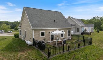 25 Adams Ln, Arundel, ME 04046