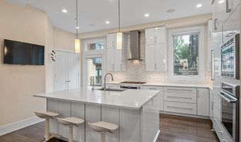 5307 MERRIAM St, Bethesda, MD 20814