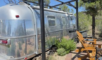 8200 W Rolling Ridge Rd, Ash Fork, AZ 86320