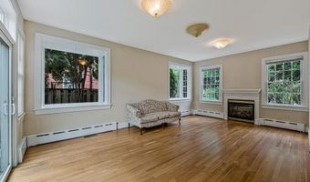 115 LUCAS Ln, Bethesda, MD 20814