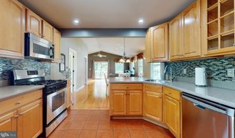 38 WARD Ave, Audubon, NJ 08106
