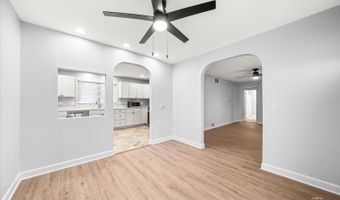 27 W347 Washington Ave, Winfield, IL 60190