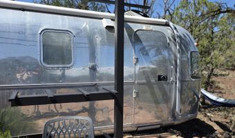 8200 W Rolling Ridge Rd, Ash Fork, AZ 86320