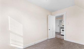 2 Chilton St, Bristol, RI 02809