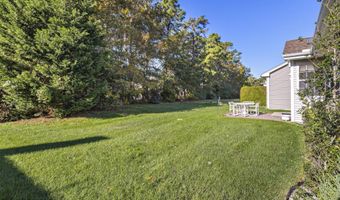 3 Lakeland Dr, Barnegat, NJ 08005