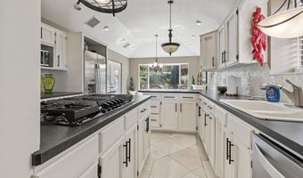 514 Eagle Dr, Alamogordo, NM 88310