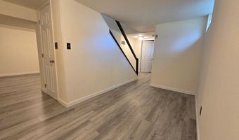 11 GLENWOOD Dr, Dover, DE 19904