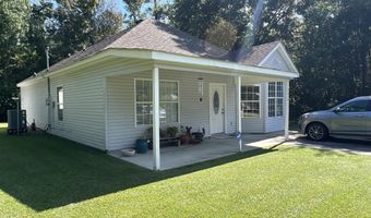 7054 W Perry St, Bay St. Louis, MS 39520