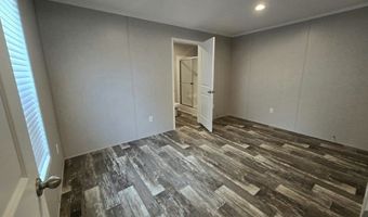 1424 East Dr 104, Alden, NY 14004